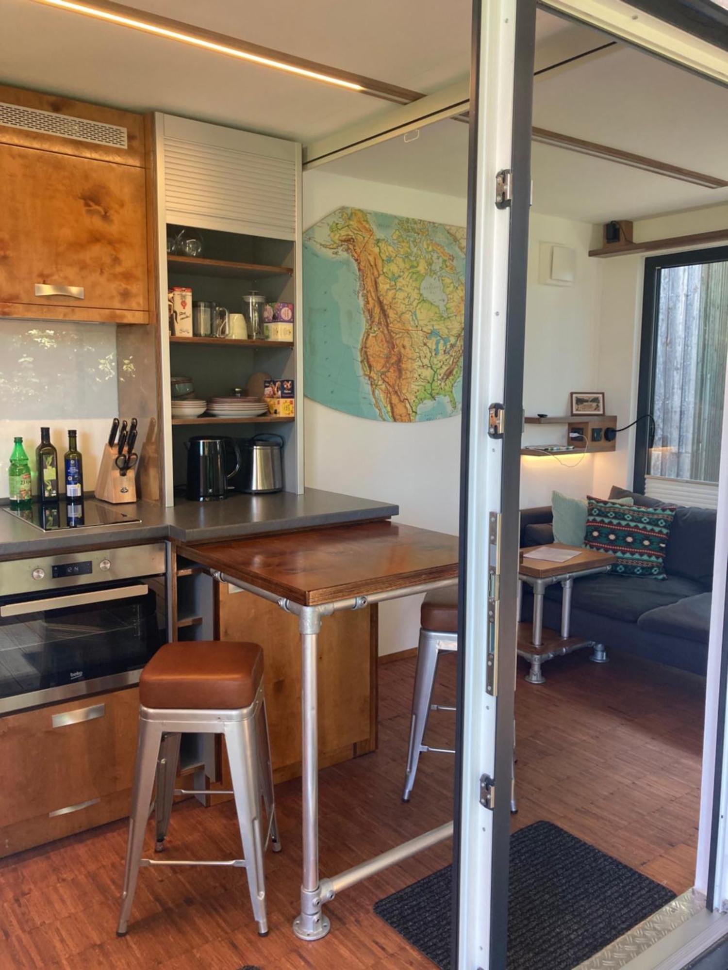Tiny House Im Seecontainer Mit Parkplatz, Glasfaser, Netflix, Veranda Und Gehobener Ausstattung Кобург Екстериор снимка